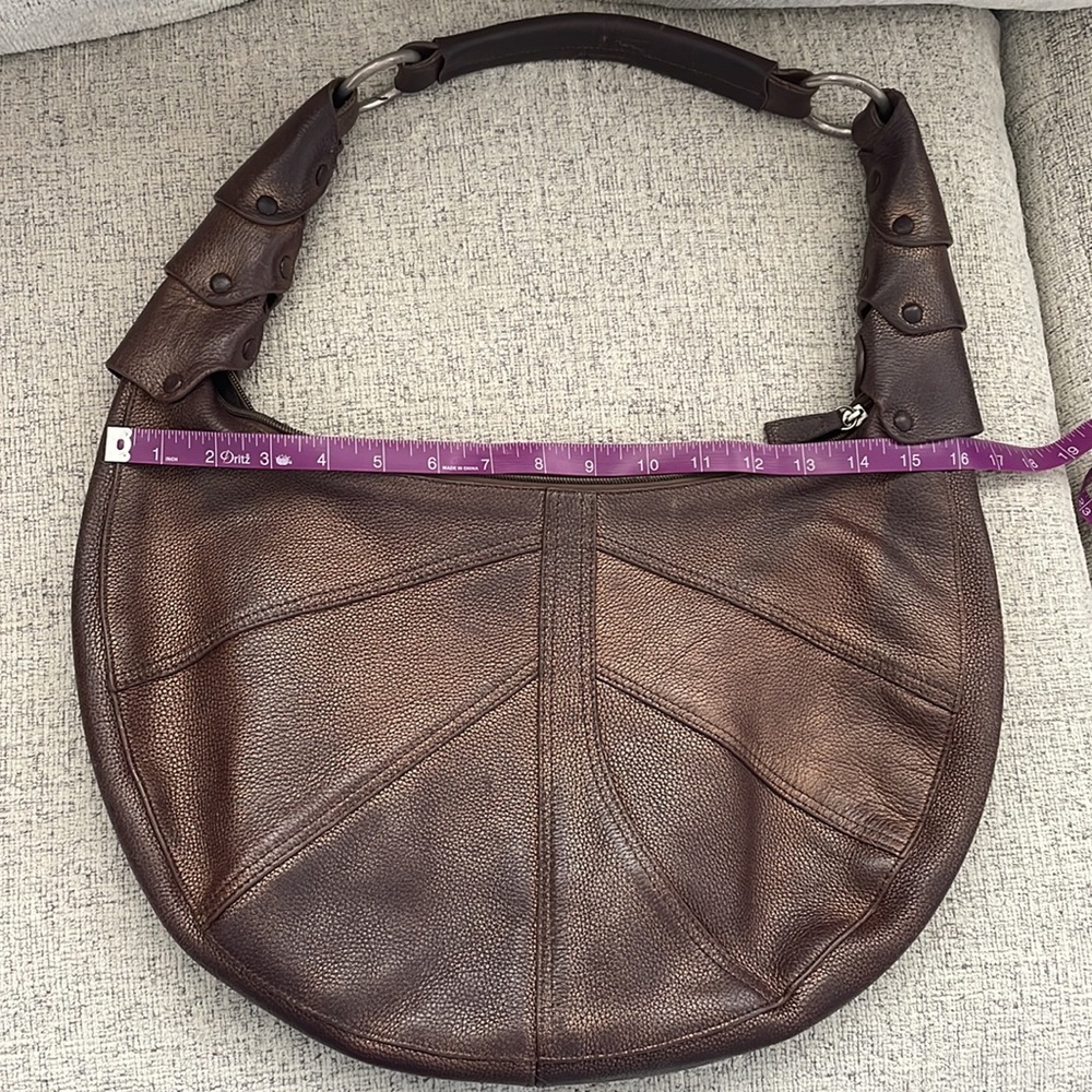 Ashneil Shoulder Bag - Picture 12 of 13